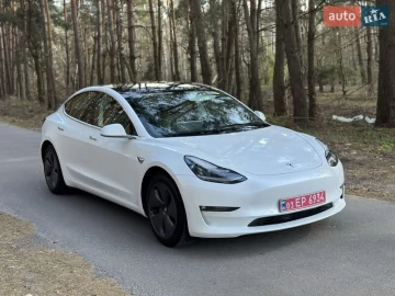 Авто Tesla Model 3 2019 № 7661336