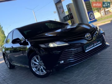 Авто Toyota Camry 2019 № 7661345