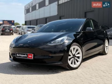 Авто Tesla Model 3 2021 № 7661348