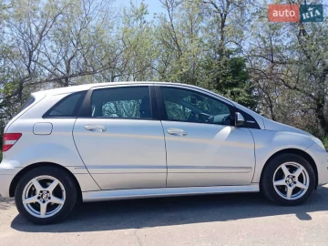 Авто Mercedes B-Class 2010 № 7661473