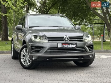 Авто Volkswagen Touareg 2015 № 7661553