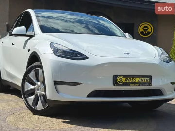 Авто Tesla Model Y 2023 № 7661564