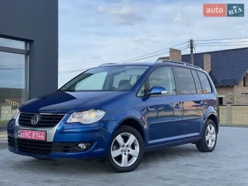 Авто Volkswagen Touran 2008 № 7661679