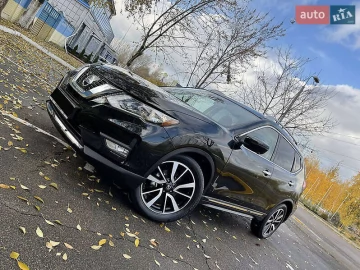 Авто Nissan Rogue 2019 № 7661801