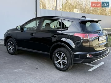 Авто Toyota Rav4 2017 № 7662081