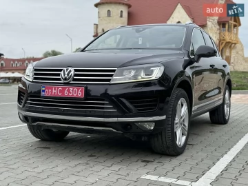 Авто Volkswagen Touareg 2014 № 7662092