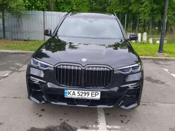 Авто BMW X7 2021 № 7662131