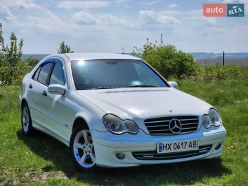 Авто Mercedes C-Class 2004 № 7662225