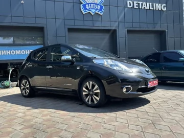 Авто Nissan Leaf 2017 № 7662255