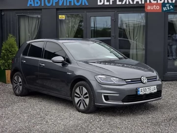 Авто Volkswagen E-Golf 2017 № 7662296