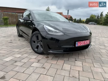 Авто Tesla Model 3 2021 № 7662353