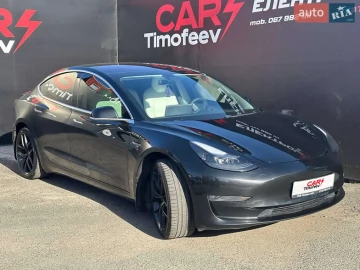 Авто Tesla Model 3 2018 № 7662355