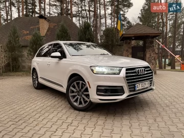 Авто Audi Q7 2017 № 7662386