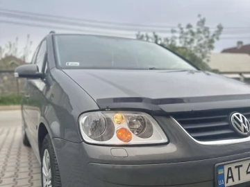 Авто Volkswagen Touran 2006 № 7662497