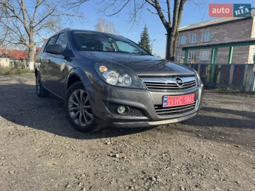 Авто Opel Astra 2010 № 7662507