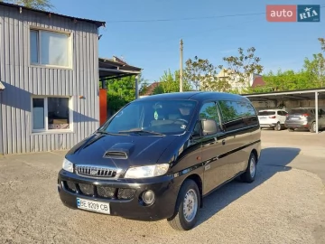 Авто Hyundai H-1 2007 № 7662514