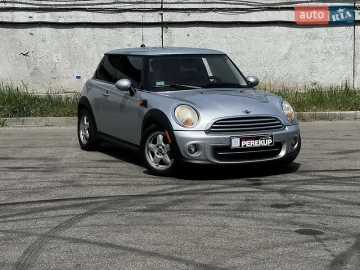 Авто MINI Hatch 2010 № 7662523