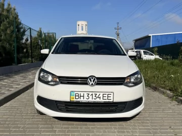 Авто Volkswagen Polo 2012 № 7662529