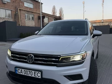 Авто Volkswagen Tiguan 2017 № 7662635