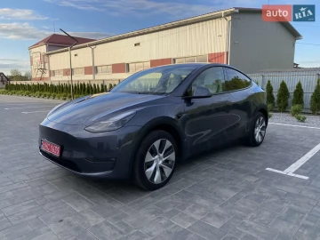 Авто Tesla Model Y 2024 № 7662658