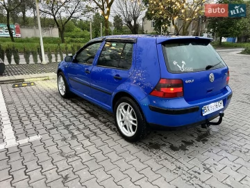 Авто Volkswagen Golf 2000 № 7662739