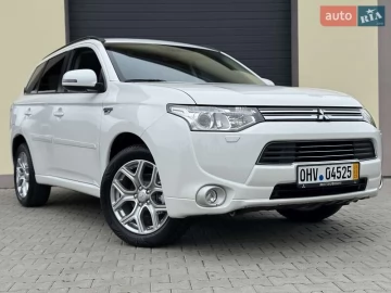 Авто Mitsubishi Outlander 2014 № 7662919
