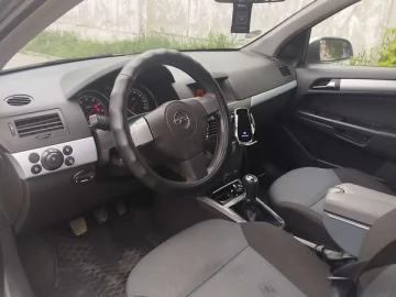 Авто Opel Astra 2004 № 7662997