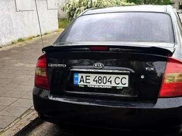 Авто KIA Cerato 2006 № 7663006