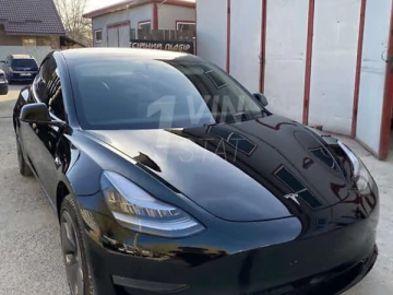 Авто Tesla Model 3 2019 № 7663063