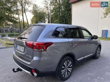Авто Mitsubishi Outlander 2019 № 7663305