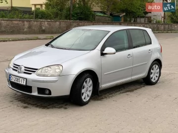 Авто Volkswagen Golf 2004 № 7663416
