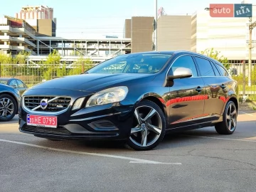 Авто Volvo V60 2011 № 7663577