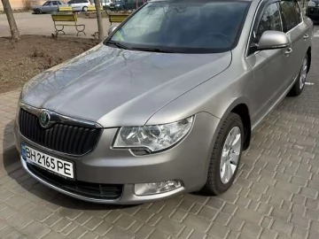 Авто Skoda Superb 2012 № 7663579