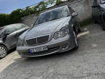 Авто Mercedes C-Class 2006 № 7663896