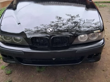 Авто BMW 5 Series 2001 № 7664381