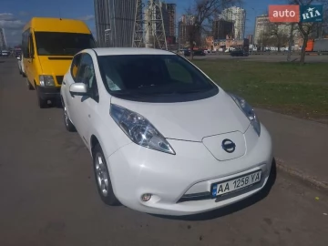 Авто Nissan Leaf 2014 № 7664432