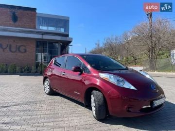 Авто Nissan Leaf 2017 № 7664451