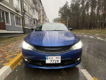 Авто Chrysler 200 2015 № 7664494