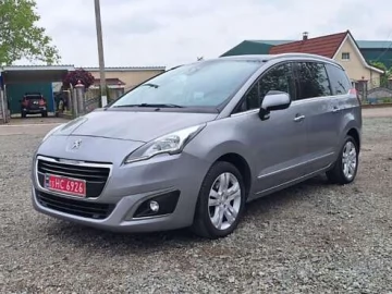 Авто Peugeot 5008 2016 № 7664497