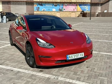 Авто Tesla Model 3 2018 № 7664517