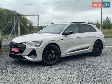 Авто Audi E-Tron S 2022 № 7664569