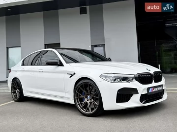 Авто BMW M5 2018 № 7664578