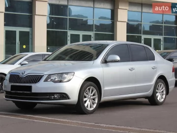 Авто Skoda Superb 2014 № 7664687