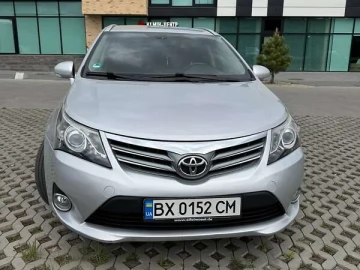 Авто Toyota Avensis 2013 № 7664688