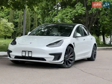 Авто Tesla Model 3 2022 № 7664956