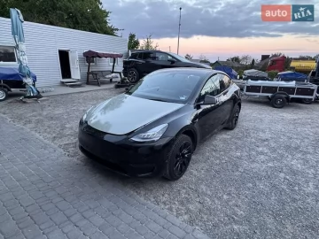 Авто Tesla Model Y 2022 № 7664962