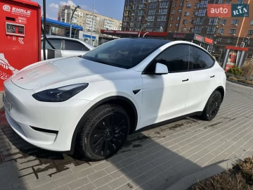 Авто Tesla Model Y 2024 № 7664985