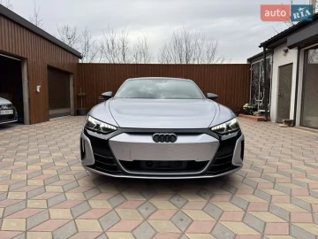 Авто Audi E-Tron Gt 2023 № 7664997