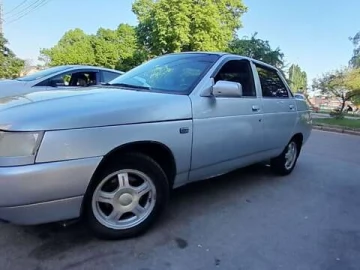 Авто ВАЗ 2110 2002 № 7665003