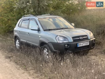 Авто Hyundai Tucson 2004 № 7665105